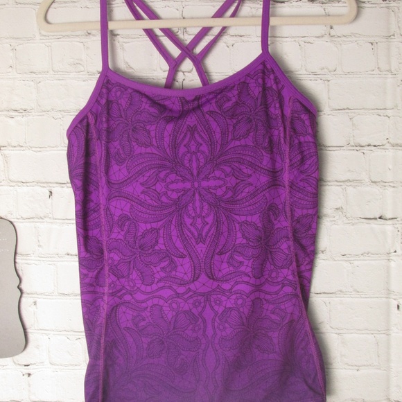 Athleta Tops - Athleta Tank Sz Medium D35